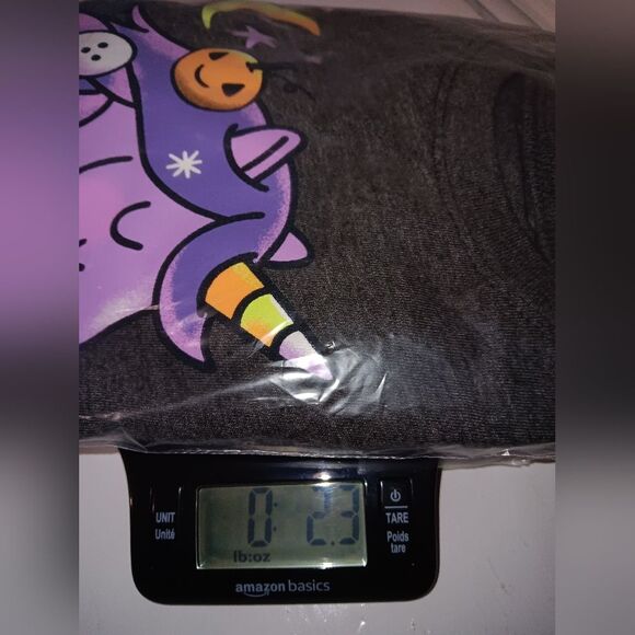 Old Navy Long-Sleeve Graphic T-Shirt NWT - Picture 5 of 5